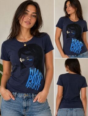Love Moschino Graphic T-Shirt Navy “Miami Pool Party” Tee Size Medium